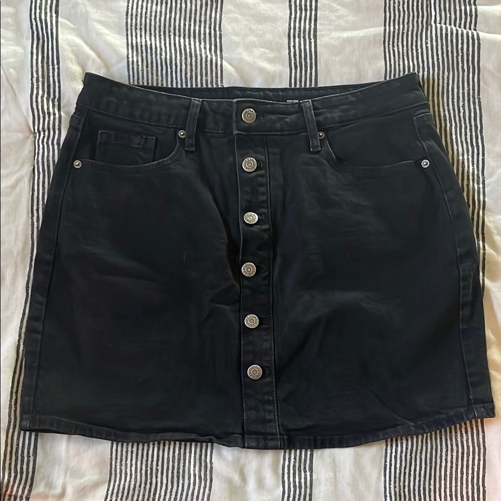 Old Navy Black Denim Mini Skirt